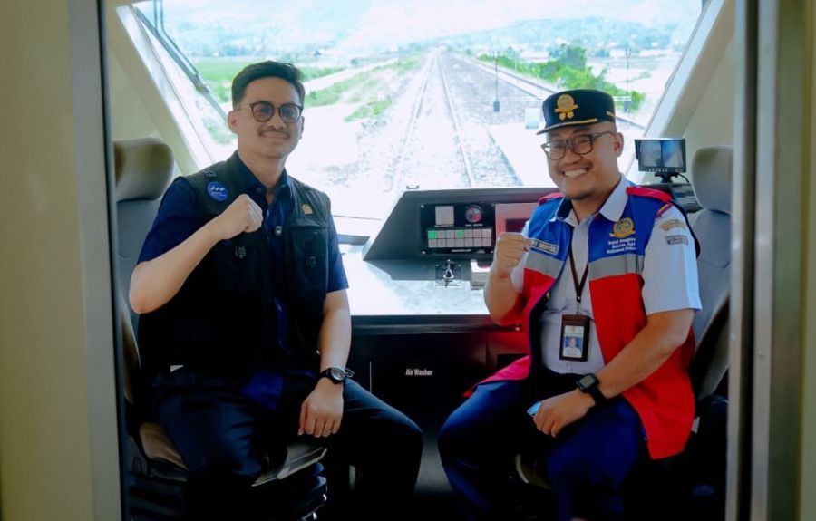 Kereta Api Mulai Beroperasi di Sulawesi, Pastikan Keselamatan dan Kenyamanan